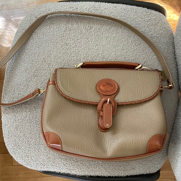 Dooney & Bourke Handbags - Vintage Dooney & Bourke Two-Tone Leather Crossbody Purse